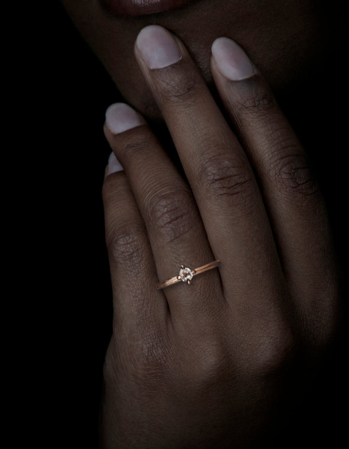 Classic Rose Gold Ring with a Raw Twist – 0.40 ct.