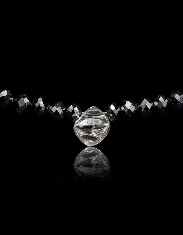 Raw Octahedron Diamond Collier – 0.61 ct. + 18.69 ct.
