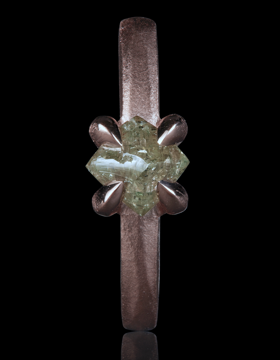 Greenish Octahedron Diamond in Rose Gold – 1.35 ct.