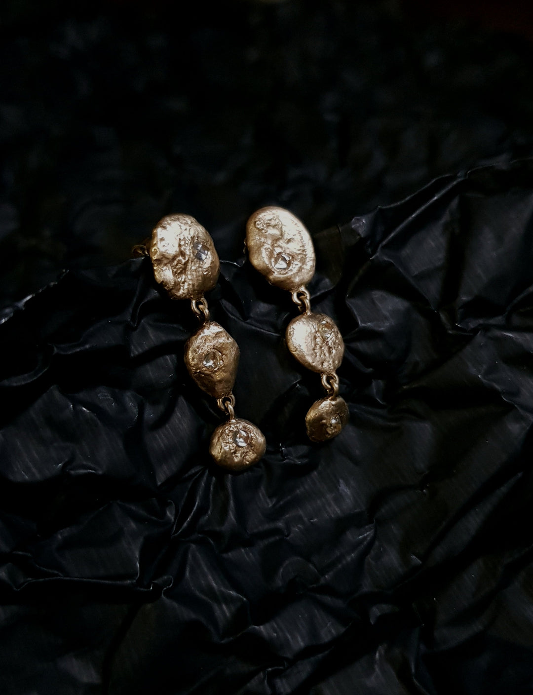 Danish Design Raw Diamond Earrings – 0.38 ct.