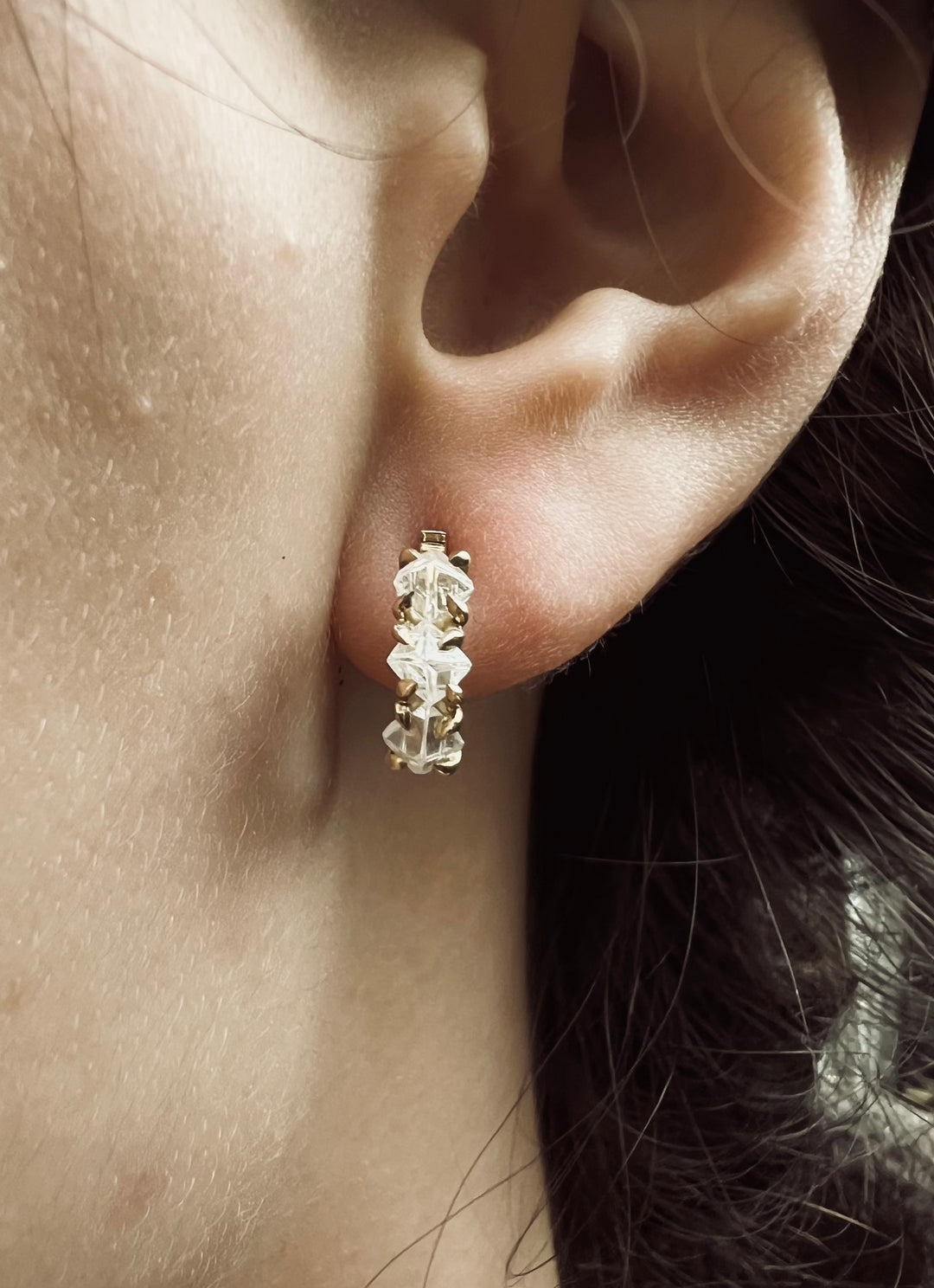 Six Raw Diamonds from Botswana in Gold Creoles – 1.66 ct.