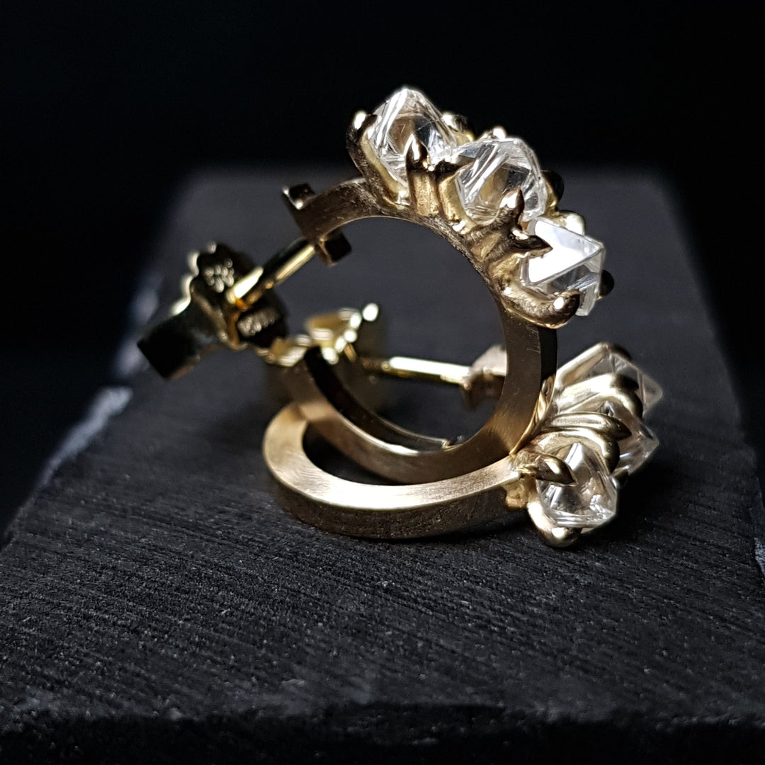 Six Raw Diamonds from Botswana in Gold Creoles – 1.66 ct.