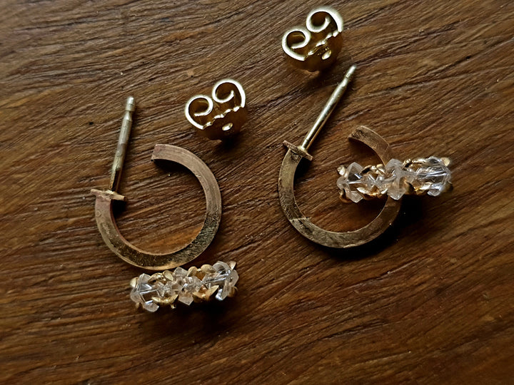 Six Raw Diamonds from Botswana in Gold Creoles – 1.66 ct.