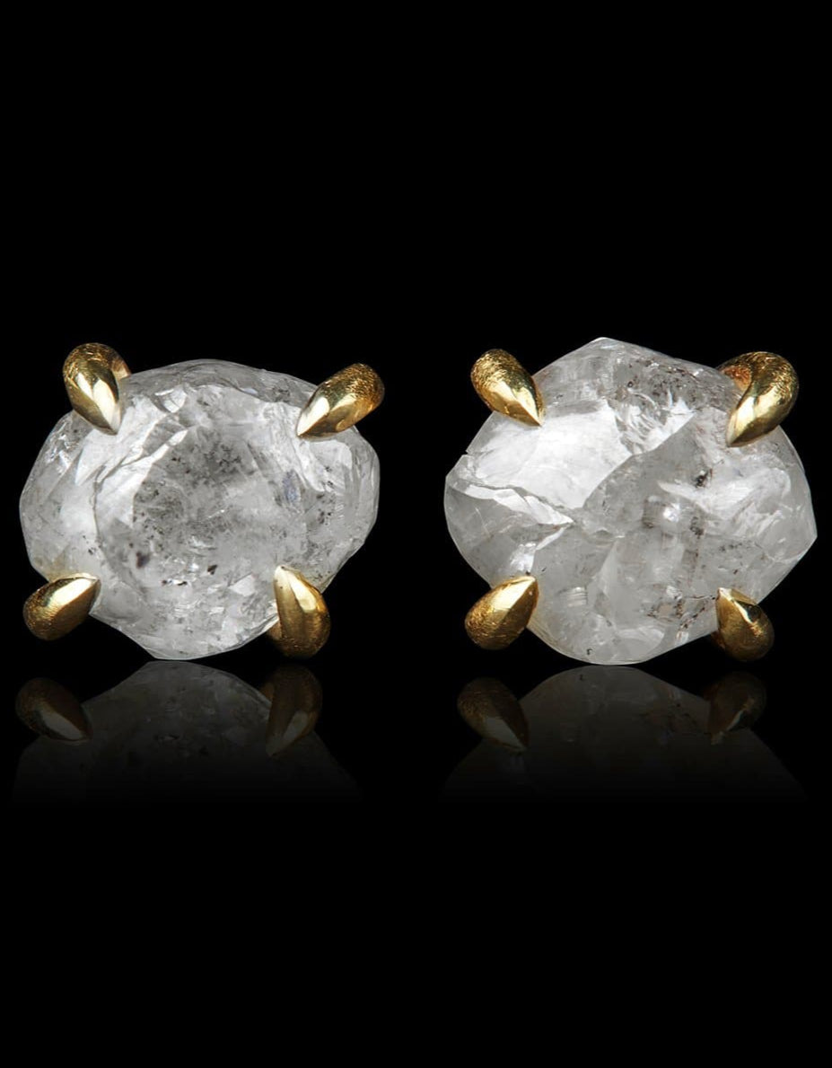 Gold Earrings With Storytellings From Eternity – 4.85 ct.