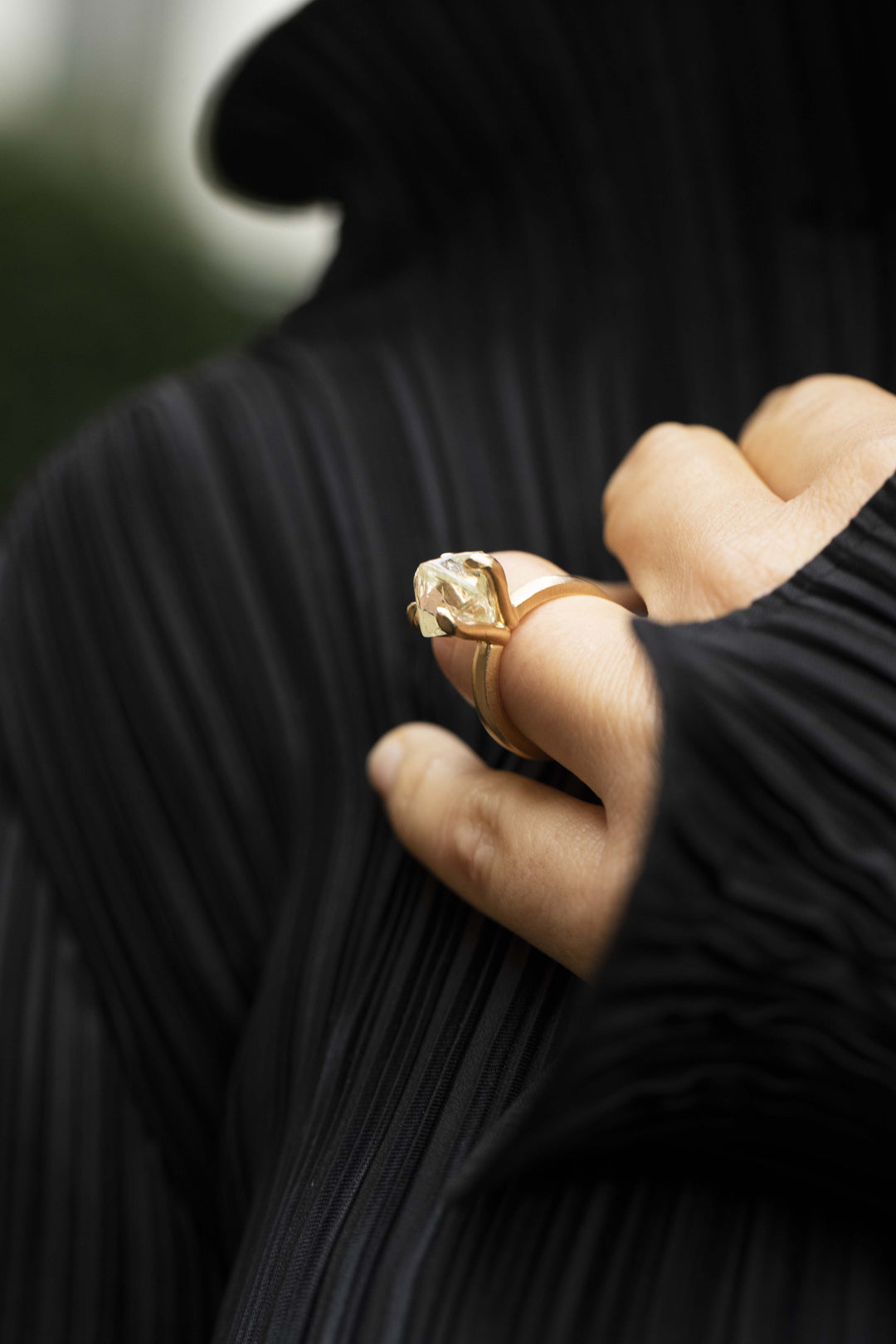 Exquisite Light Yellow Diamond Ring - 8.49 ct.